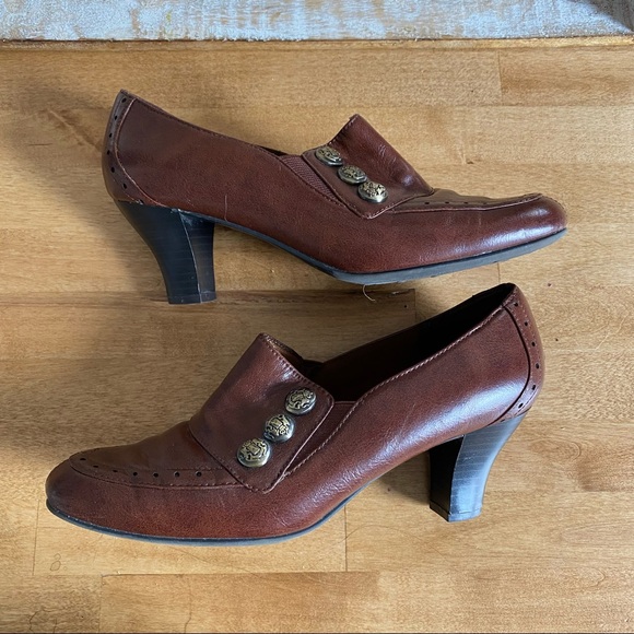 Brown Gilded Button Professor Heels - Picture 4 of 4